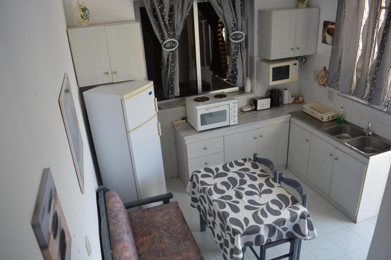 Giannis Apartment,Хараки Екстериор снимка